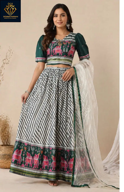 Leheriya & Patola Print Chaniya Choli with Lagdi Patta