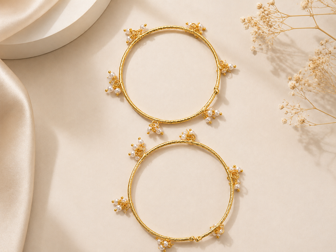 Bracelets/Bangles
