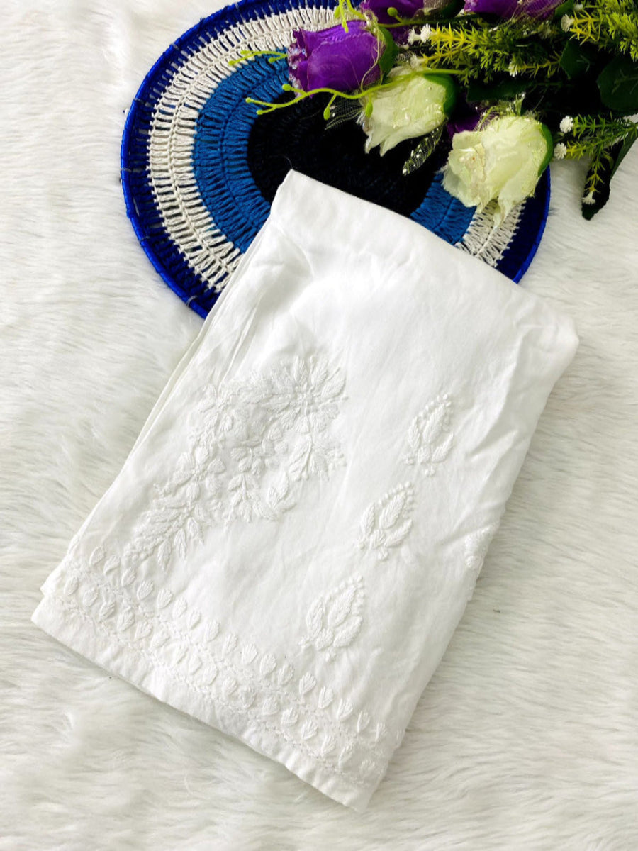 Stretchable pants / Bottom wear