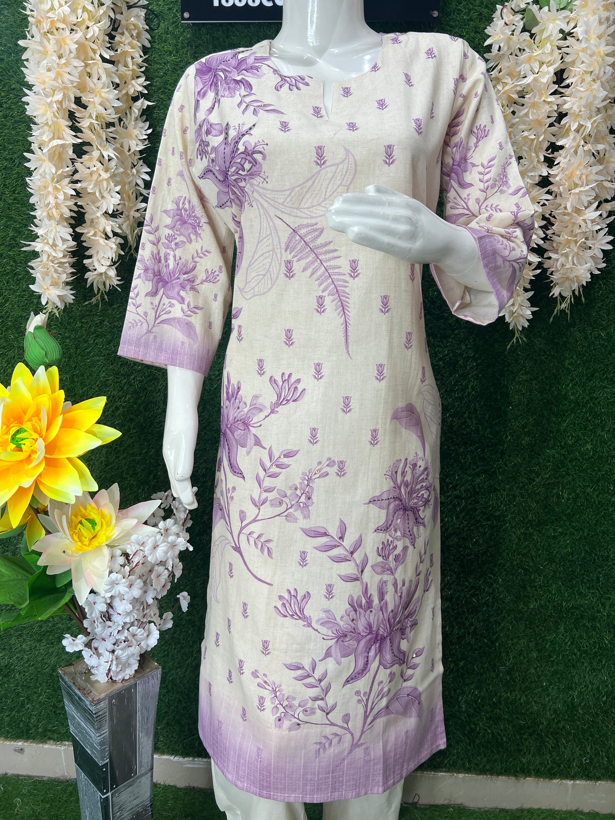 Elegant Lavender Floral Printed Pant Suit Set