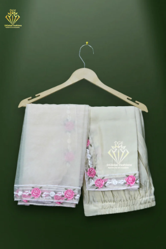 Cotton Silk Kurta pants & Dupatta set with resham embroidered organza patch and lace work