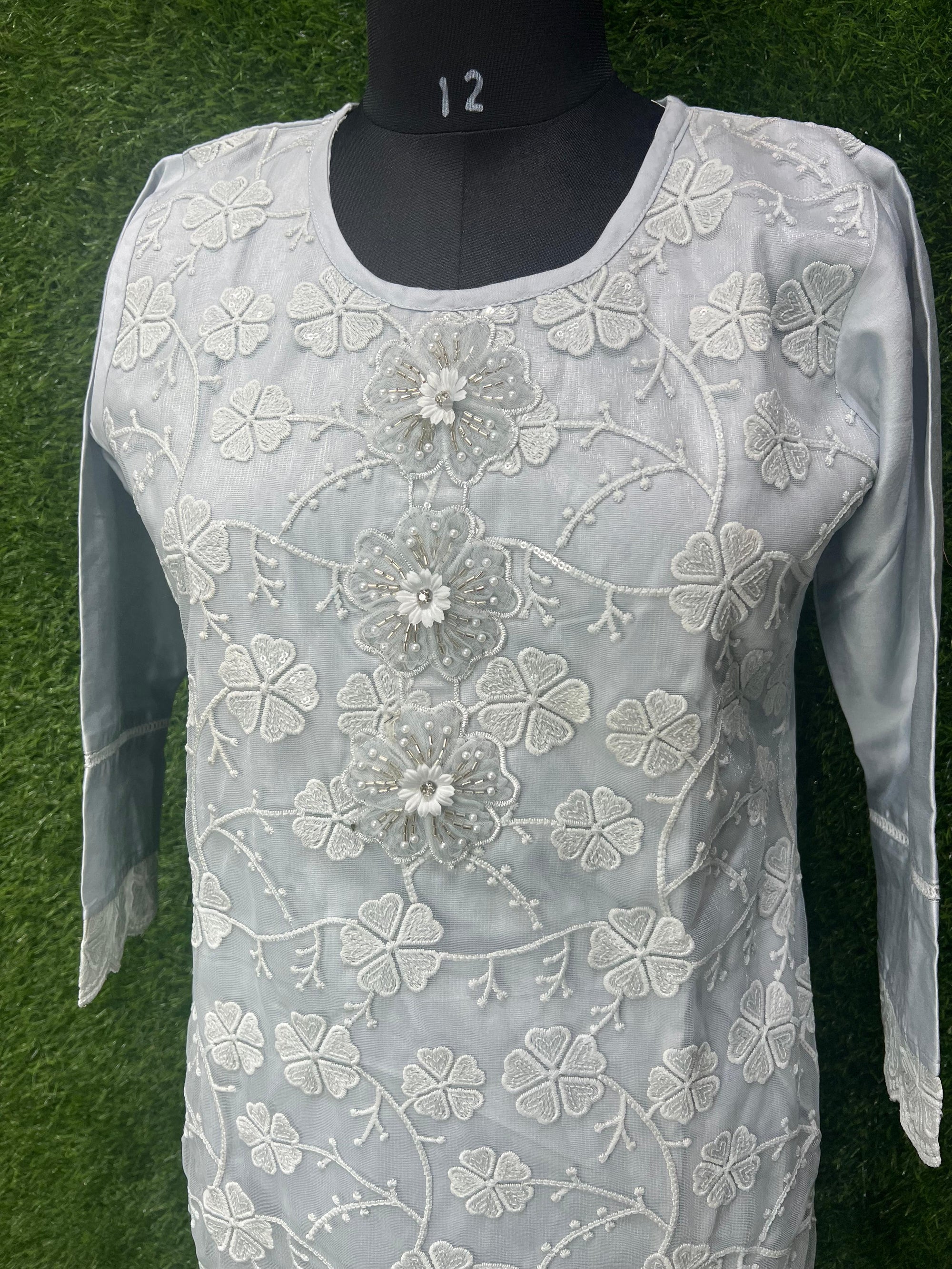 Embroidered suit set