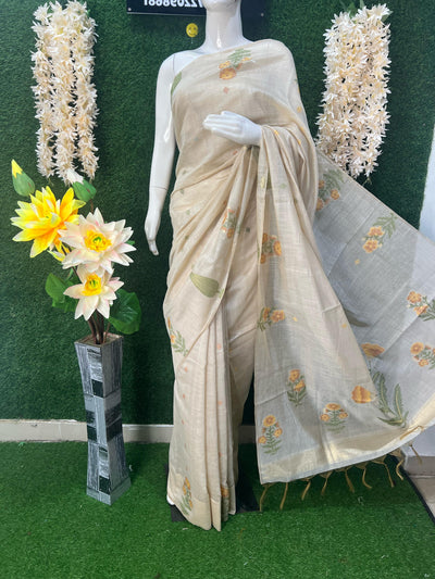 Sharnaya Cotton Saree with Floral Print