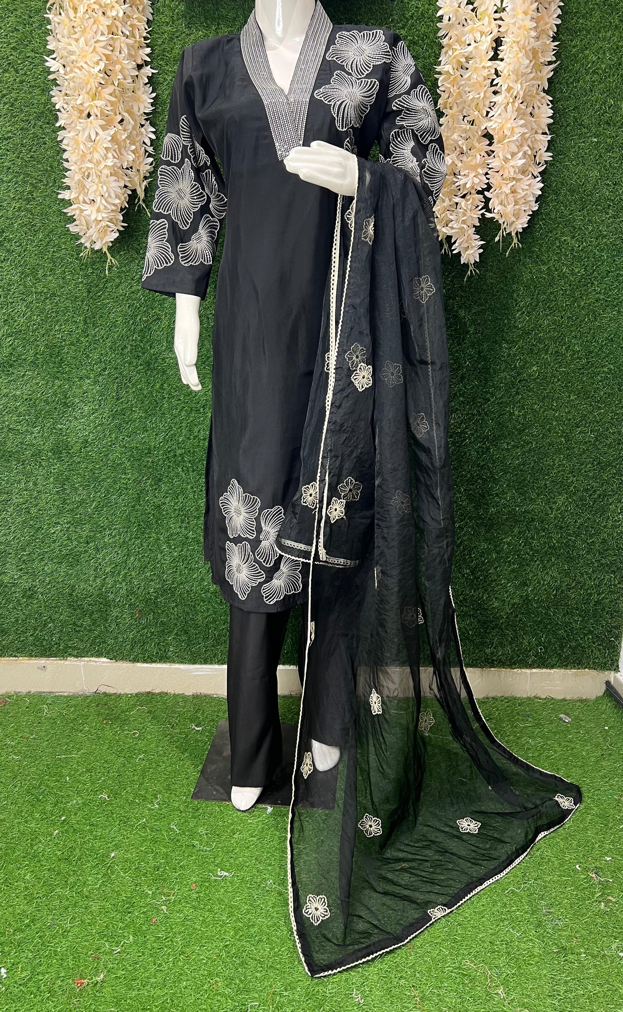 Elegant 🖤Black Silk Straight Kurti Set with Thread & Sequin Detailing | Organza Dupatta