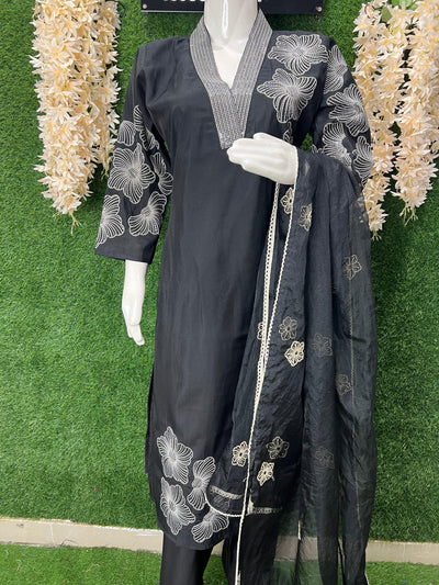 Elegant 🖤Black Silk Straight Kurti Set with Thread & Sequin Detailing | Organza Dupatta