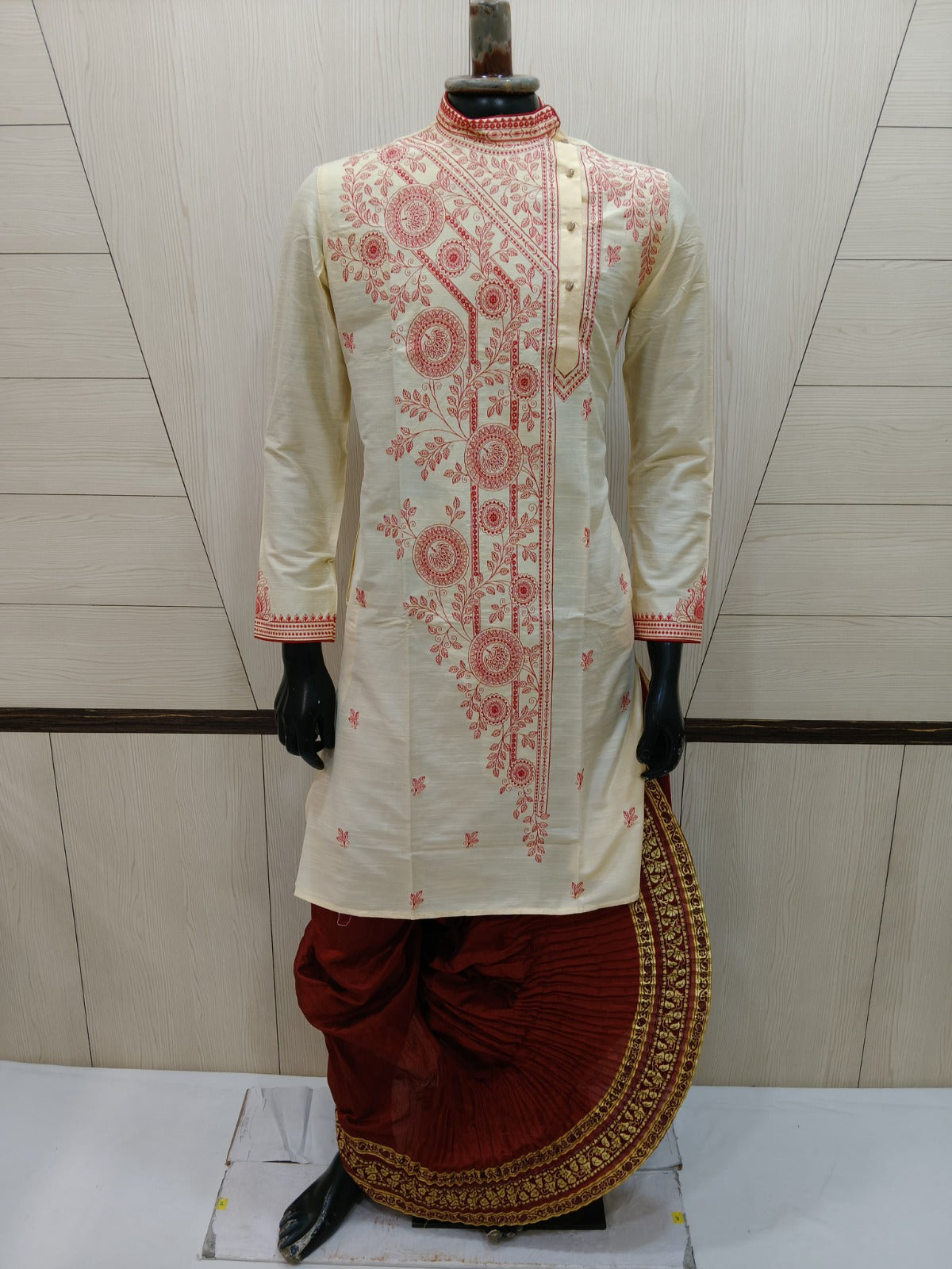 Men’s Jamdani Embroidered Kurta with Polo Pant – Traditional Festive Wear