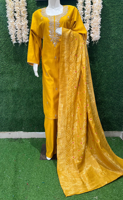Elegant Embroidered Kurta with Pant & Dupatta Set – Festive & Casual Wear