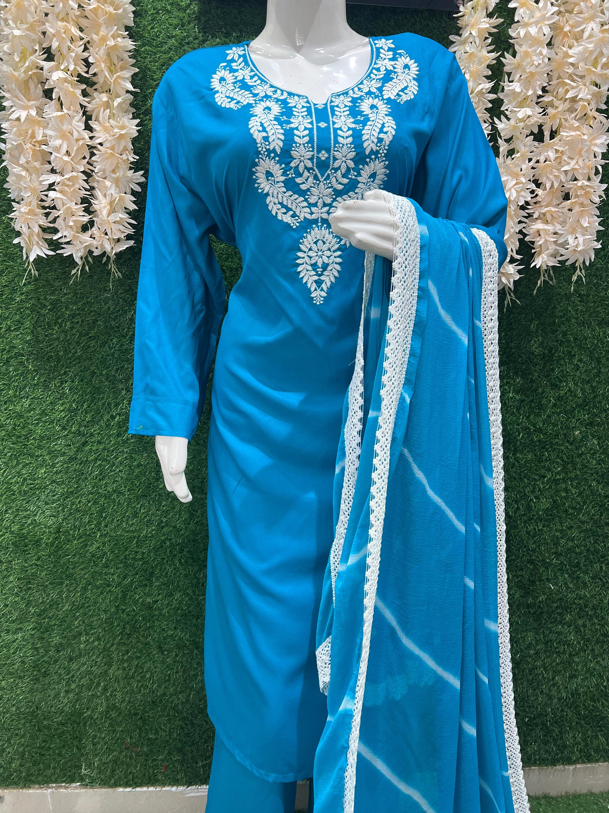 Stylish Embroidered Kurta with Pant & Dupatta Set – Elegant Ethnic Wear