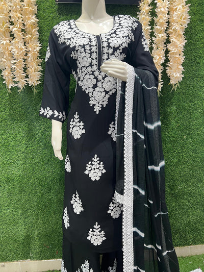Elegant Embroidered Kurta Pant Set