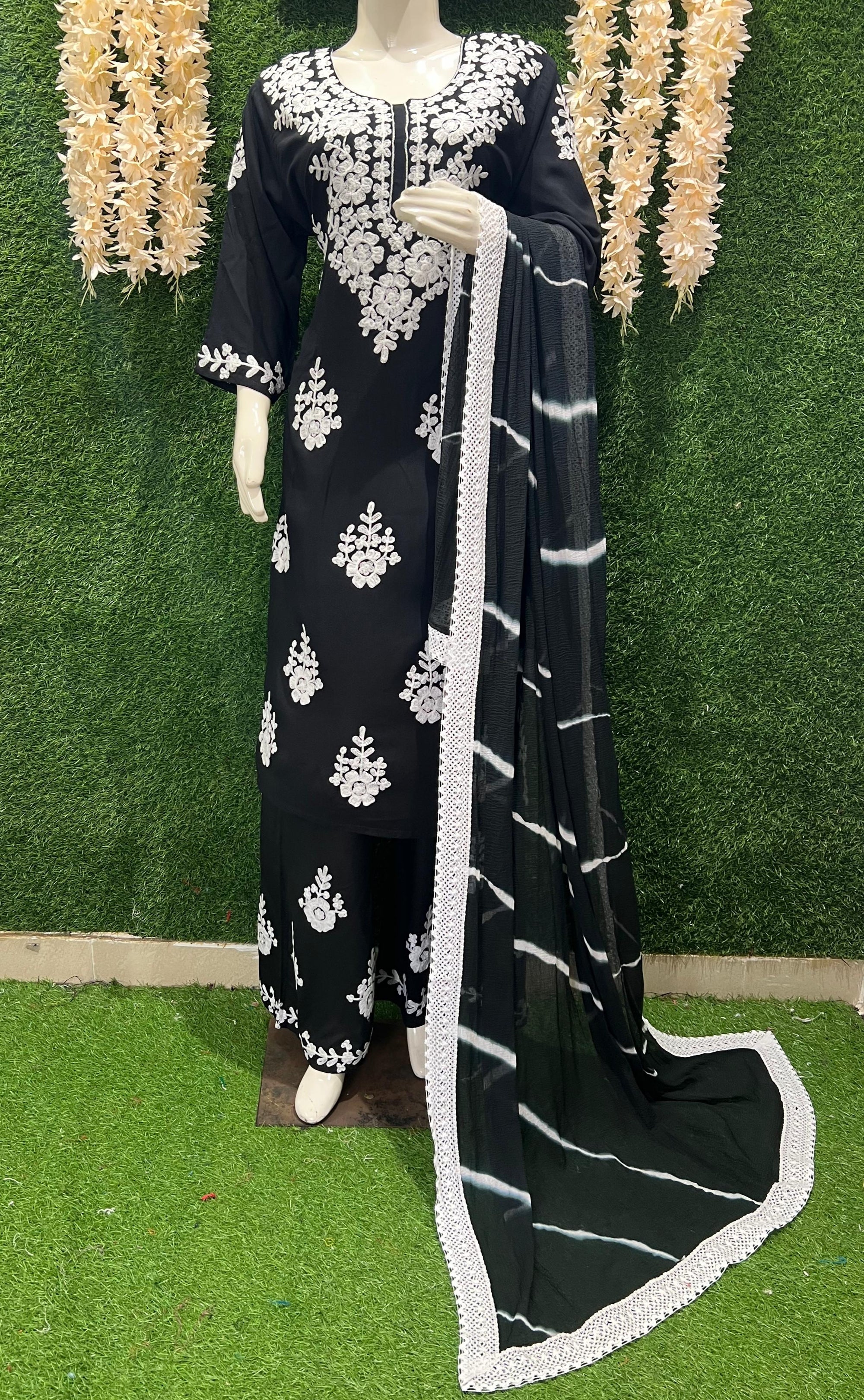 Elegant Embroidered Kurta Pant Set