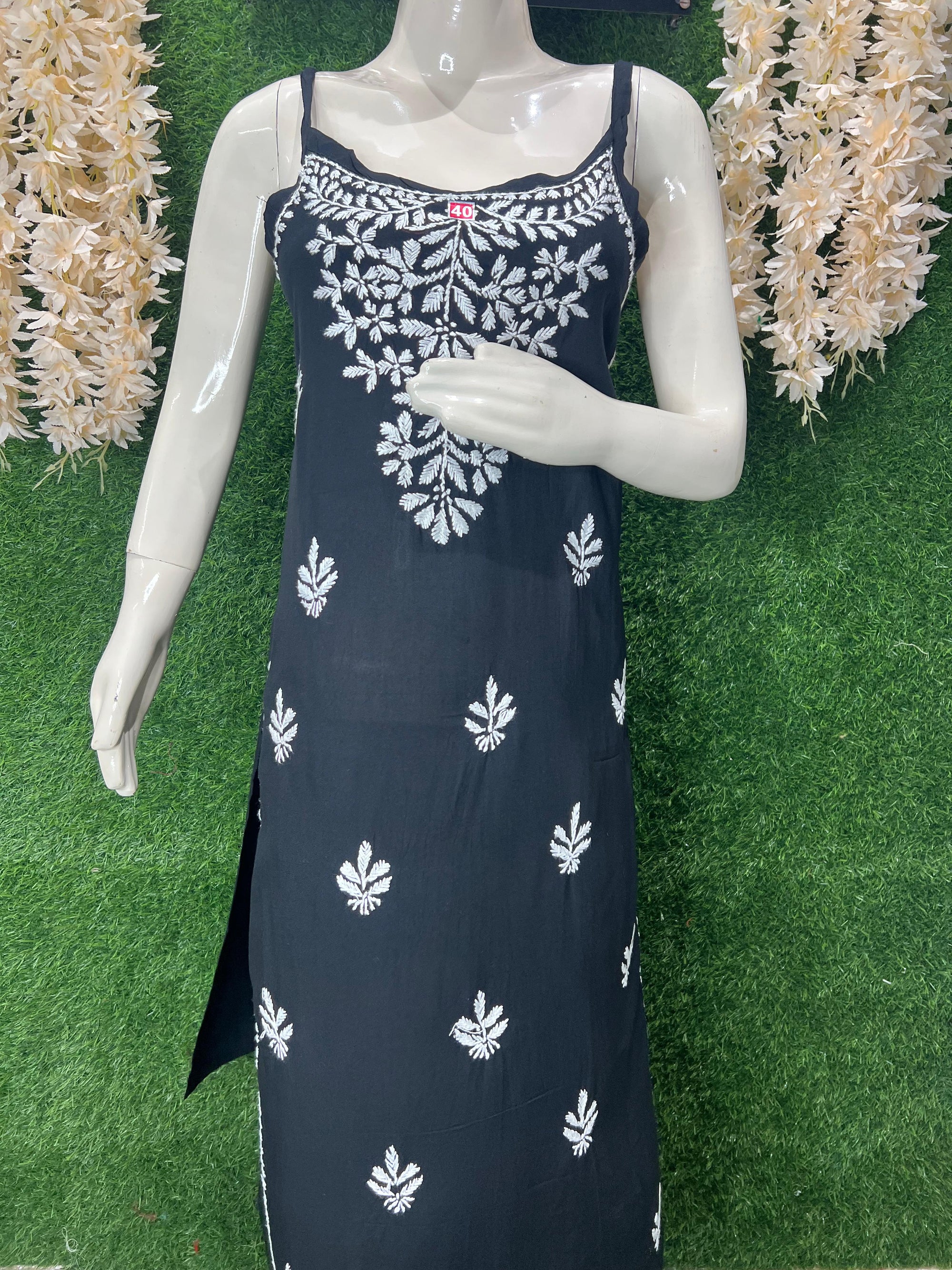 Sleeveless Lucknowi Chikankari Co-ord Set