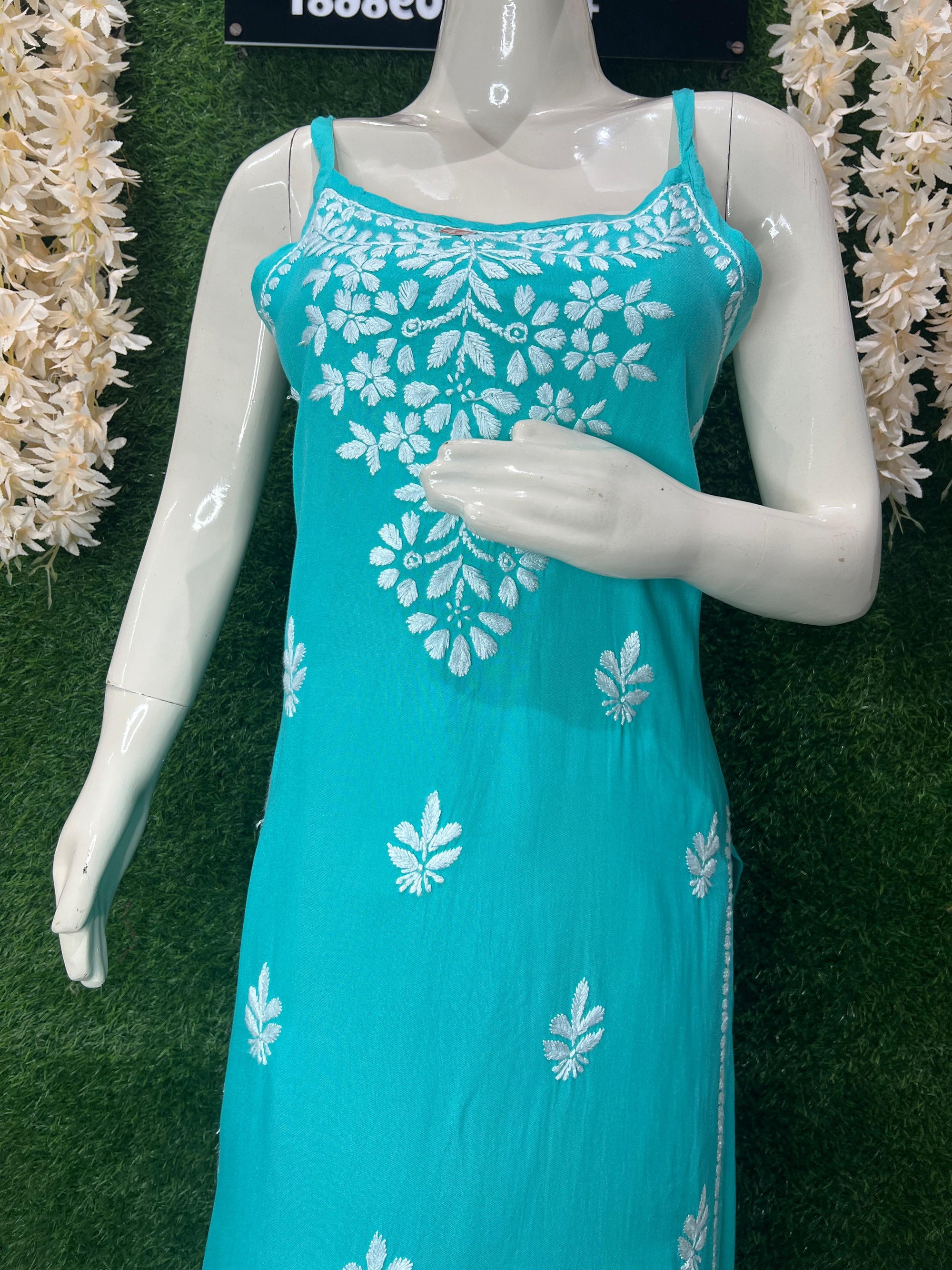 Sleeveless Lucknowi Chikankari Co-ord Set