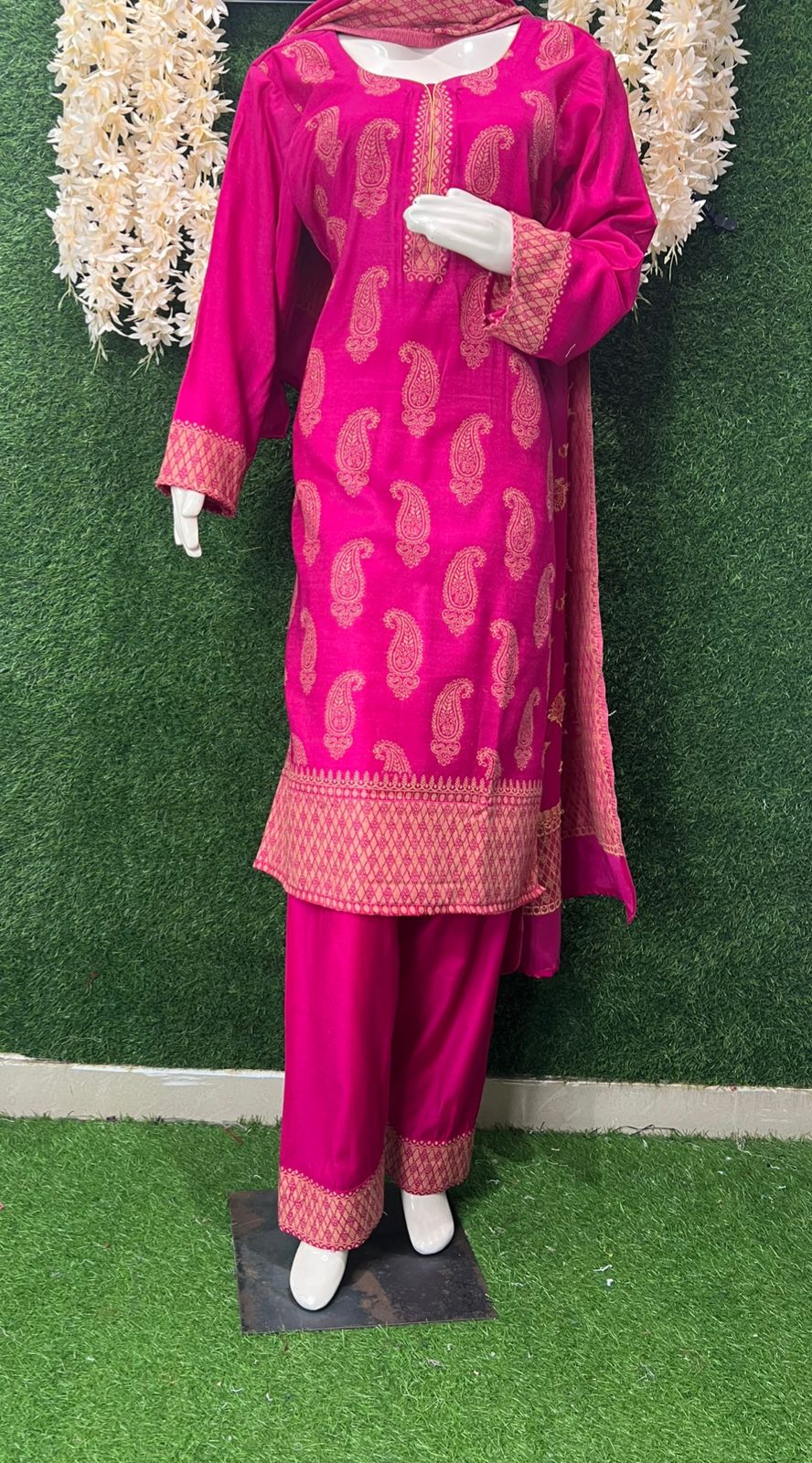 Pashmina Banarasi Weaving Suit Set