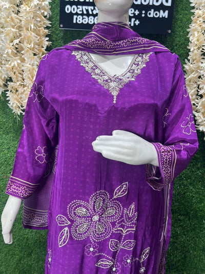 Bandhani Printed Crepe Kurta Set with Hand-Embroidered