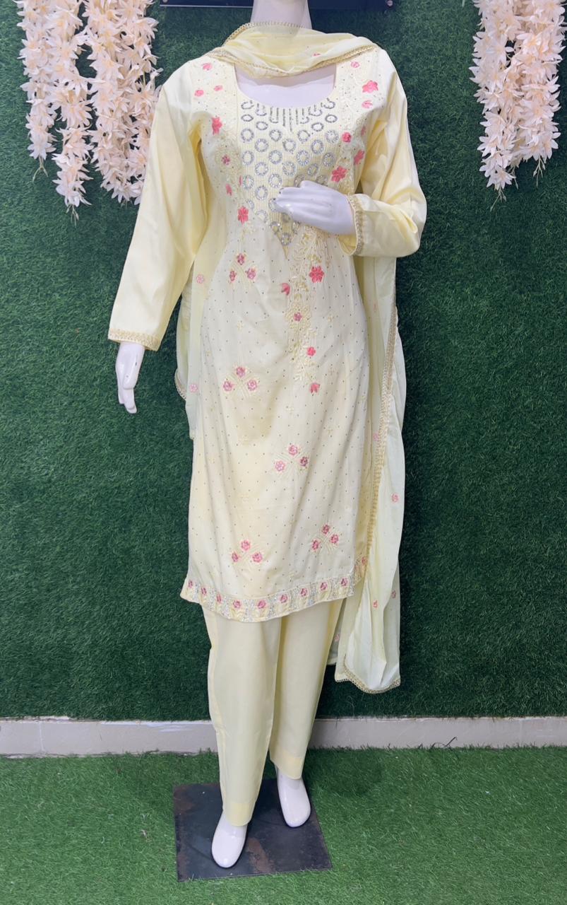Resham & Stone Work Kurta Pant Dupatta Set
