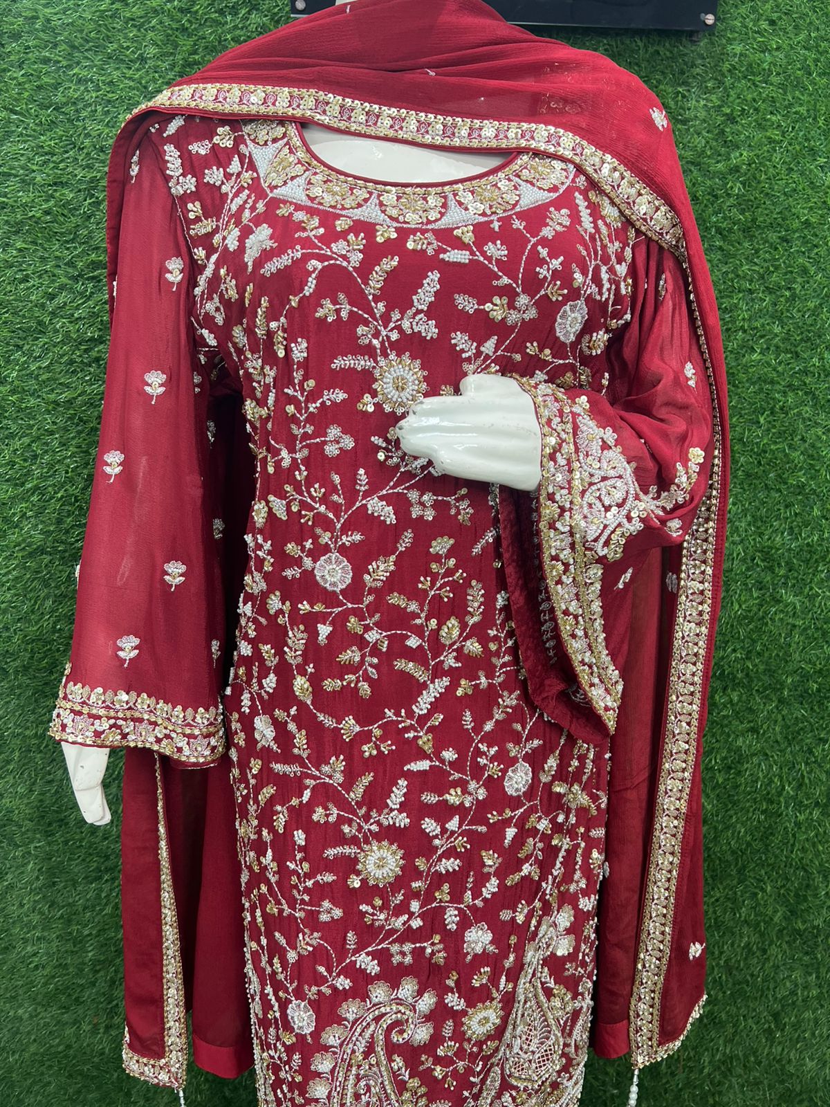 Elegant Georgette Heavy Embroidery Kurta Pant Set with Dupatta