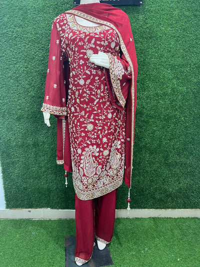 Elegant Georgette Heavy Embroidery Kurta Pant Set with Dupatta