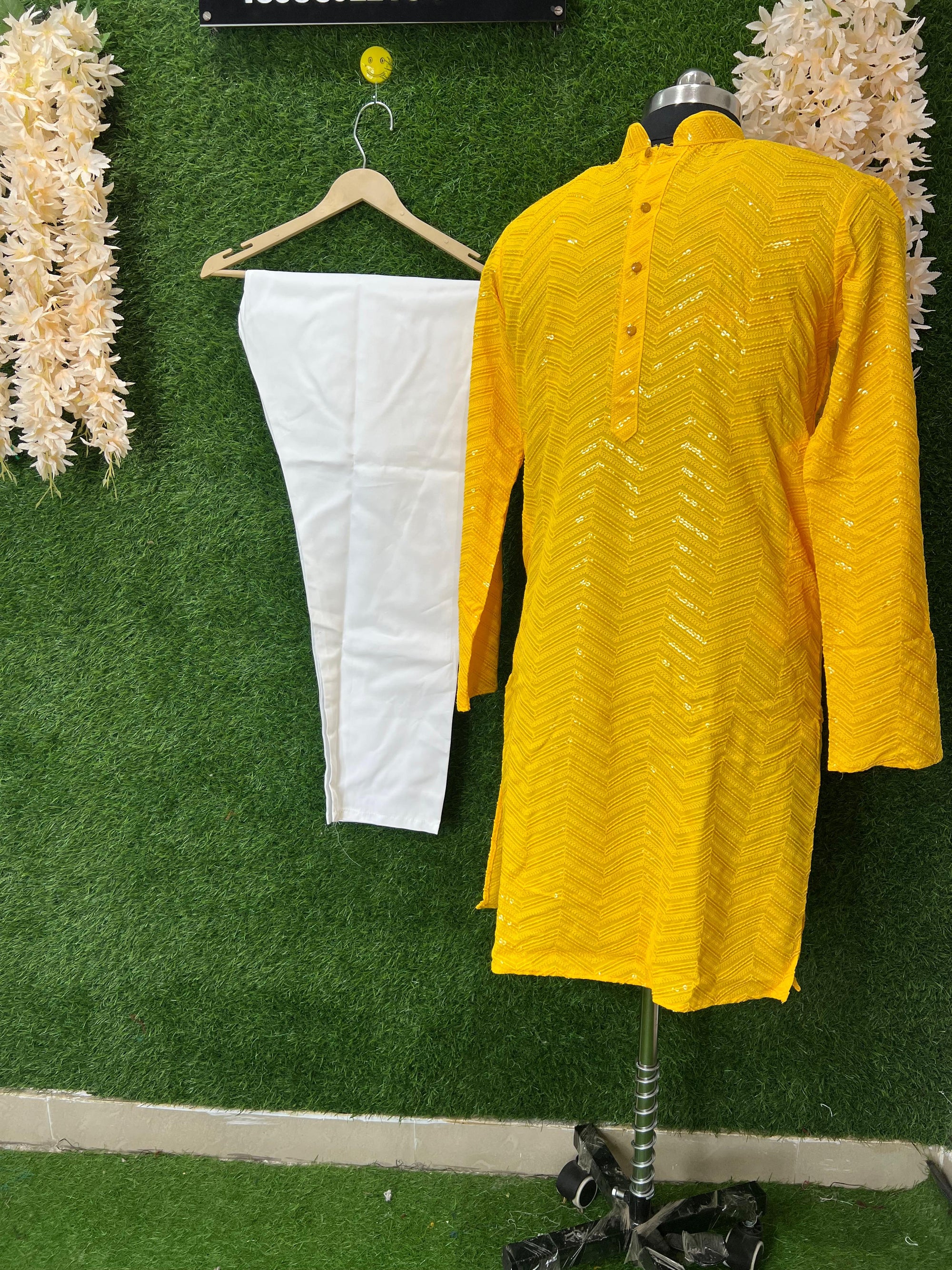 Feel effortlessly elegant in our luxurious Chikankari Kurta Set. With its fine threadwork and soft sequin accents, this piece strikes the perfect balance between cultural heritage and contemporary charm.