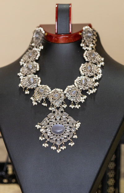 Kiara silver necklace set