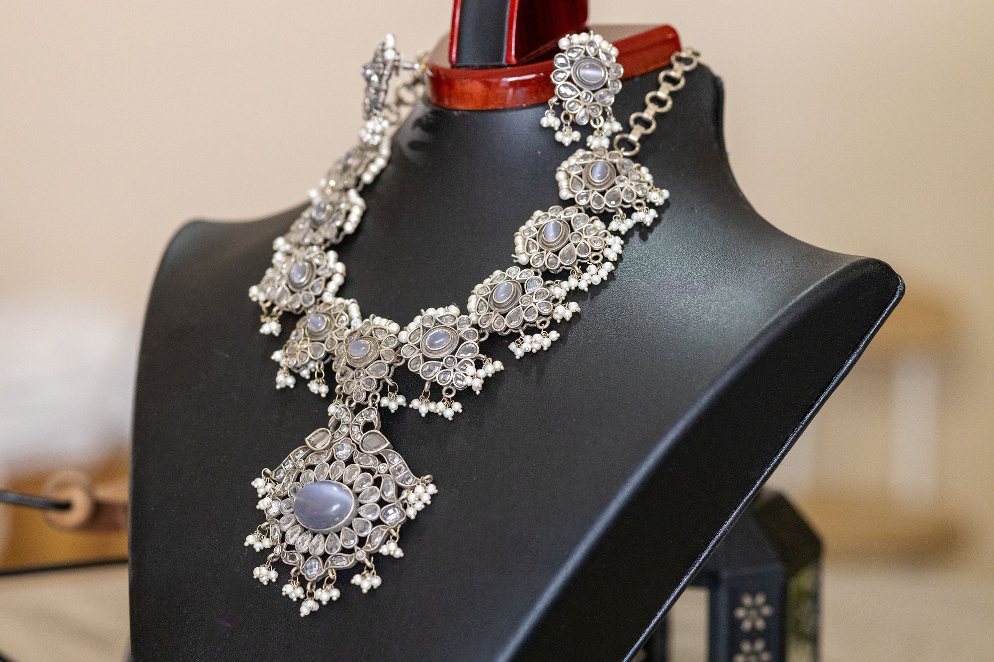 Kiara silver necklace set