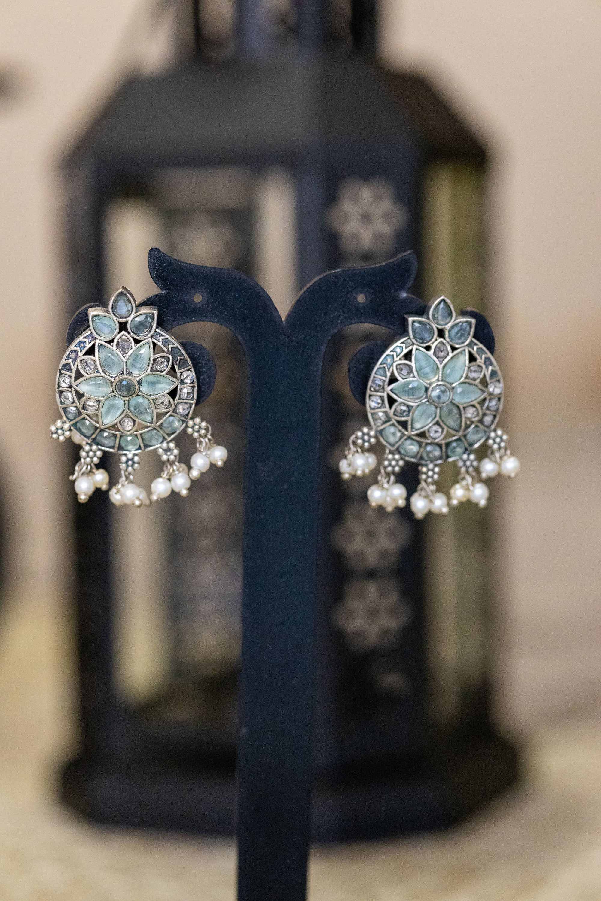 Harshima flower silver necklace with earrings set