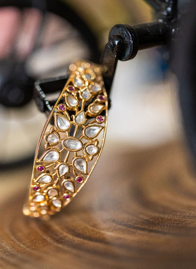 Nafrin rose gold kundan bracelet