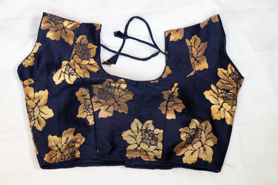 Naruna silk short-sleeved blouse