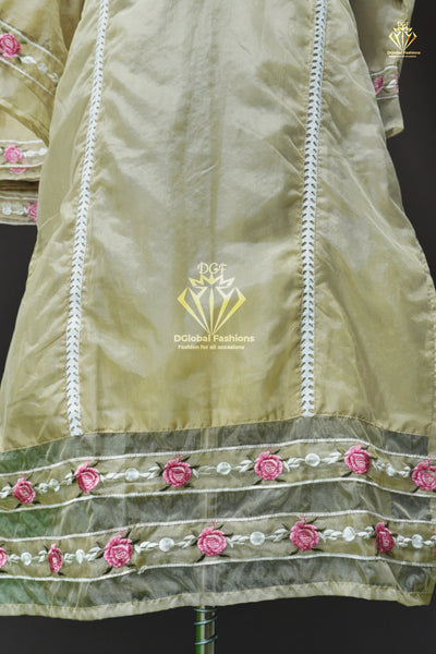 Cotton Silk Kurta pants & Dupatta set with resham embroidered organza patch and lace work