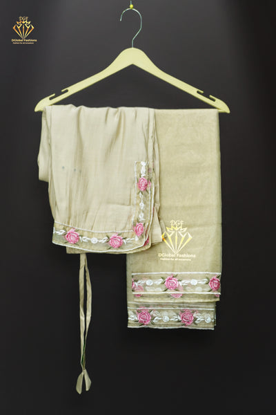 Cotton Silk Kurta pants & Dupatta set with resham embroidered organza patch and lace work