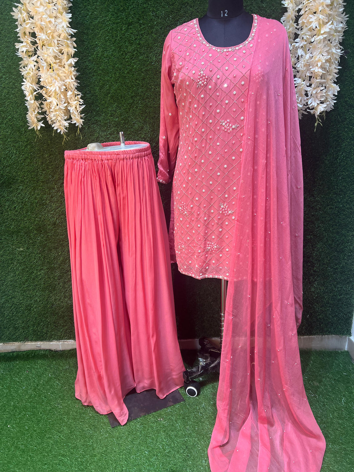 𝗚𝗵𝗮𝗿𝗮𝗿𝗮 𝗦𝗲𝘁𝘀