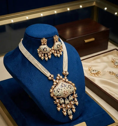 Opulent Dangles Polki Necklace with Earrings