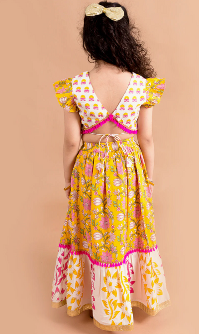 Girls Yellow & White Printed Lehenga Choli Set with Dupatta