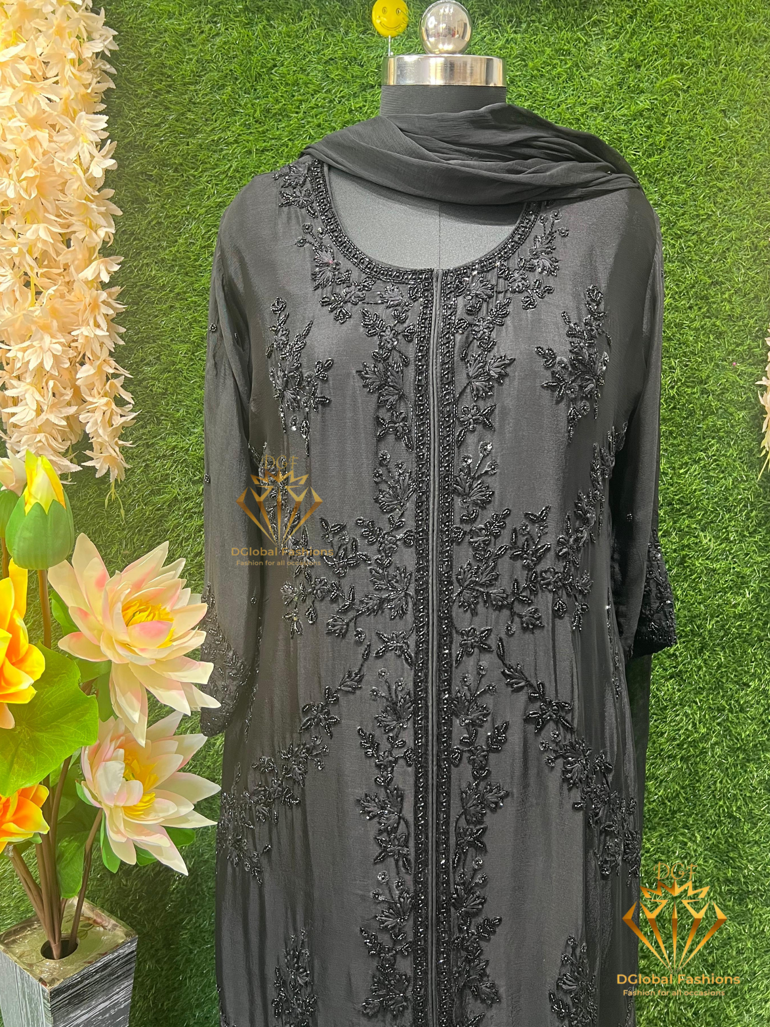 Embroidered Cutdana Work Suit with Chiffon Dupatta – Elegant Party & Festive Wear