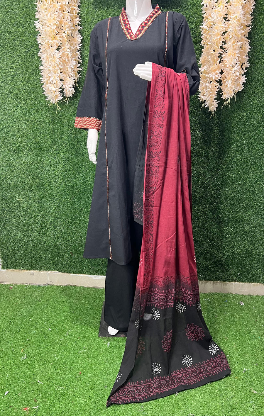 Effortless Elegance: Lightweight & Stylish Cotton Suit Set