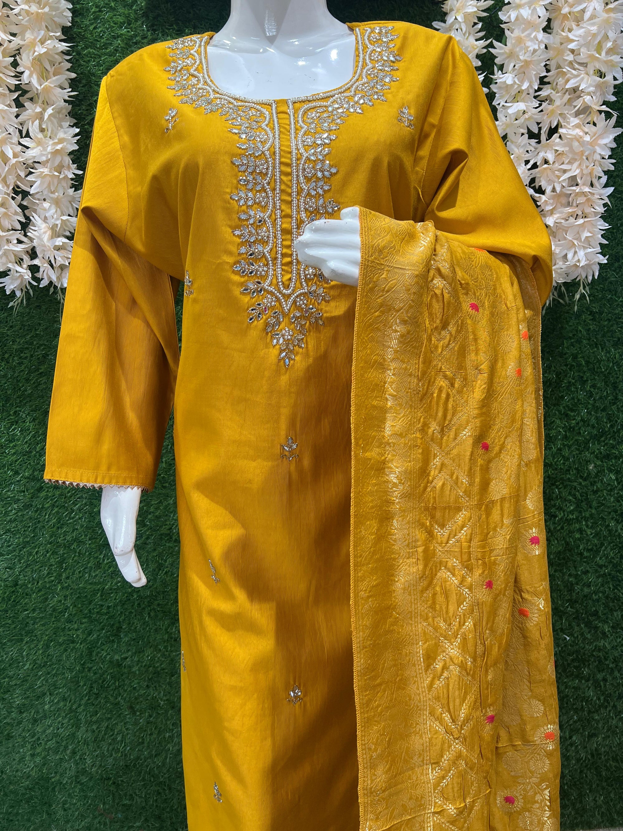Elegant Embroidered Kurta with Pant & Dupatta Set – Festive & Casual Wear