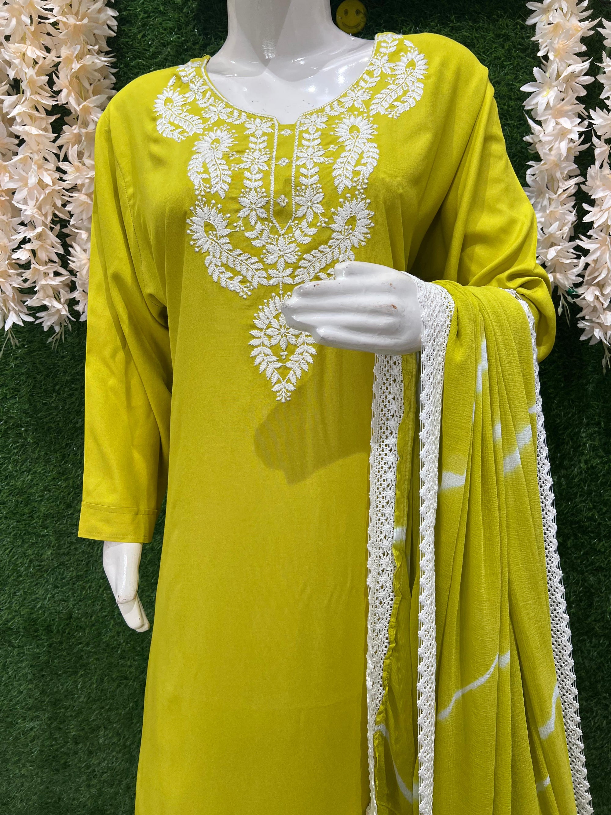 Stylish Embroidered Kurta with Pant & Dupatta Set – Elegant Ethnic Wear