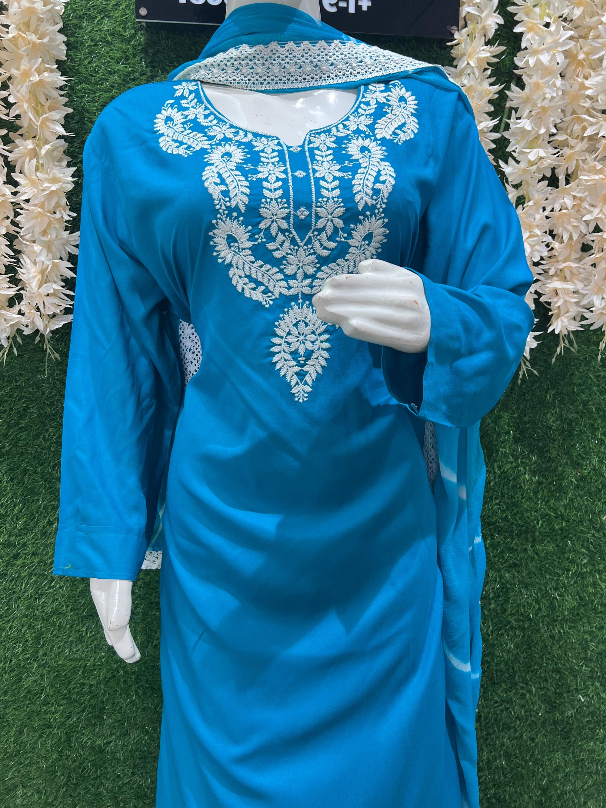 Stylish Embroidered Kurta with Pant & Dupatta Set – Elegant Ethnic Wear