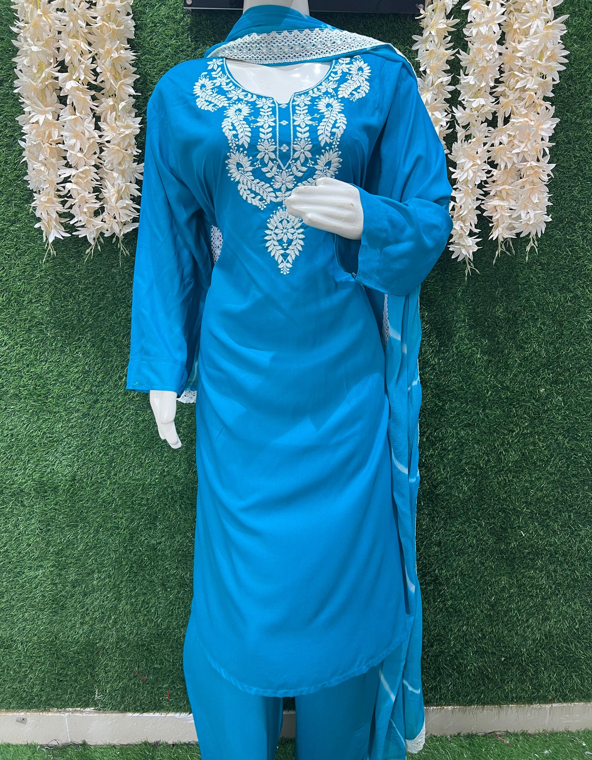 Stylish Embroidered Kurta with Pant & Dupatta Set – Elegant Ethnic Wear