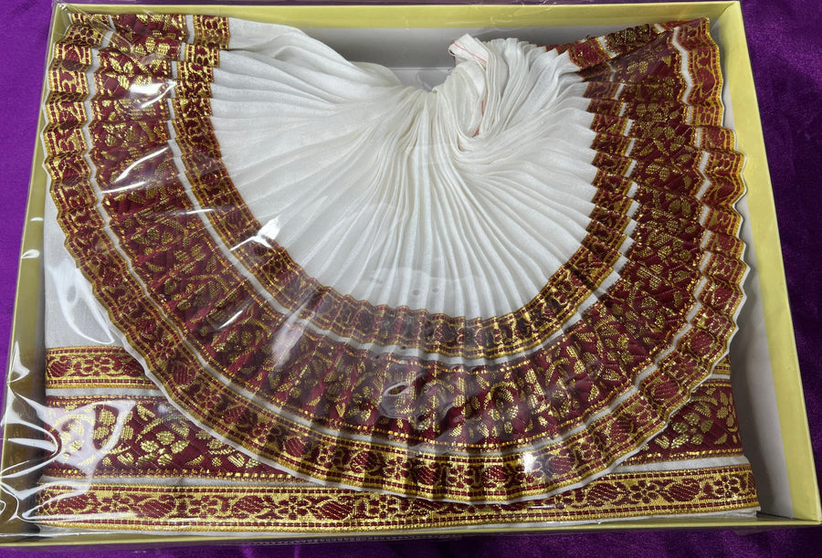 Handloom Jamdani Dhoti – Tailored Tradition for Men