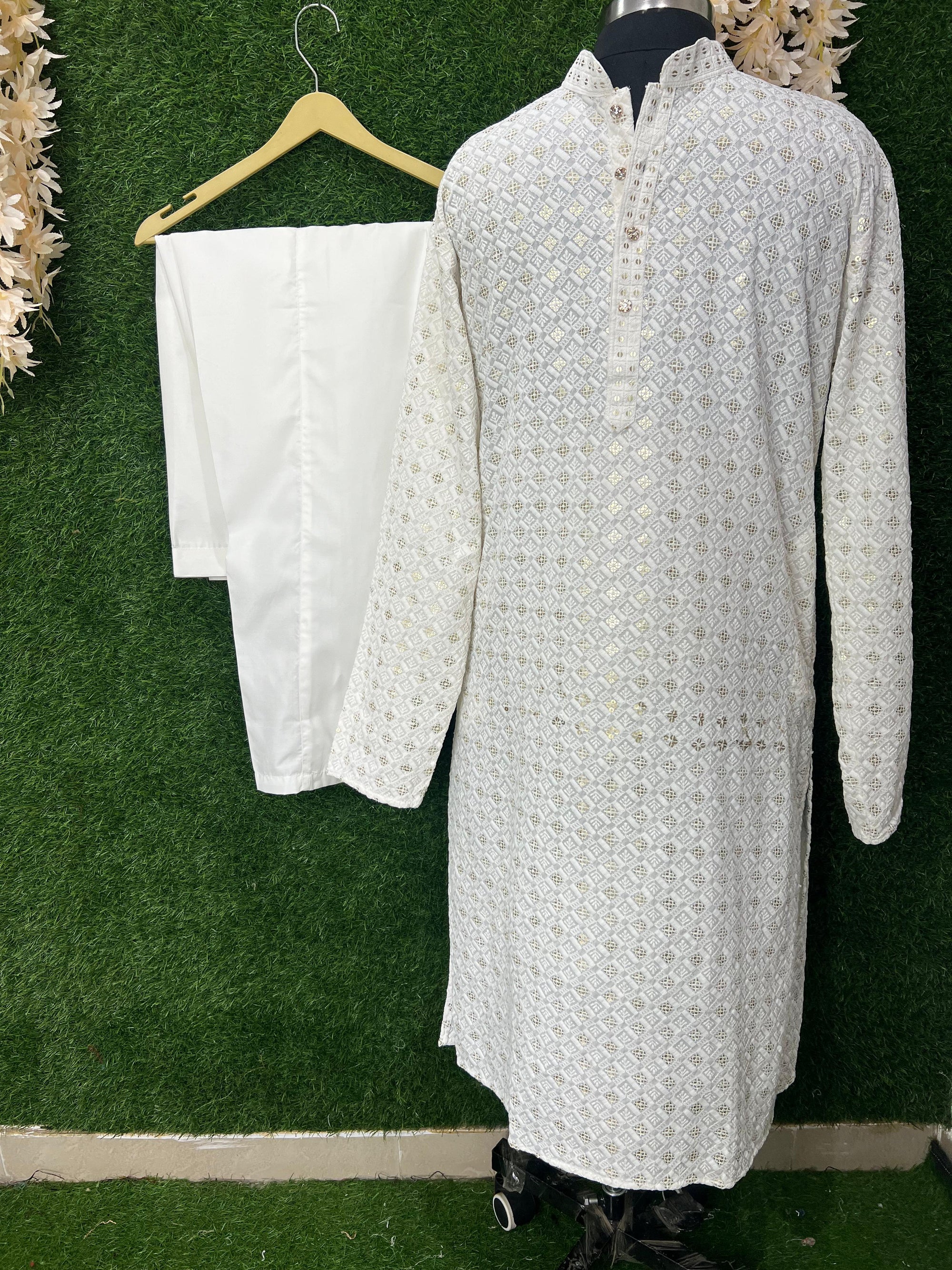 Kurta Set with Elegant Sequin Work