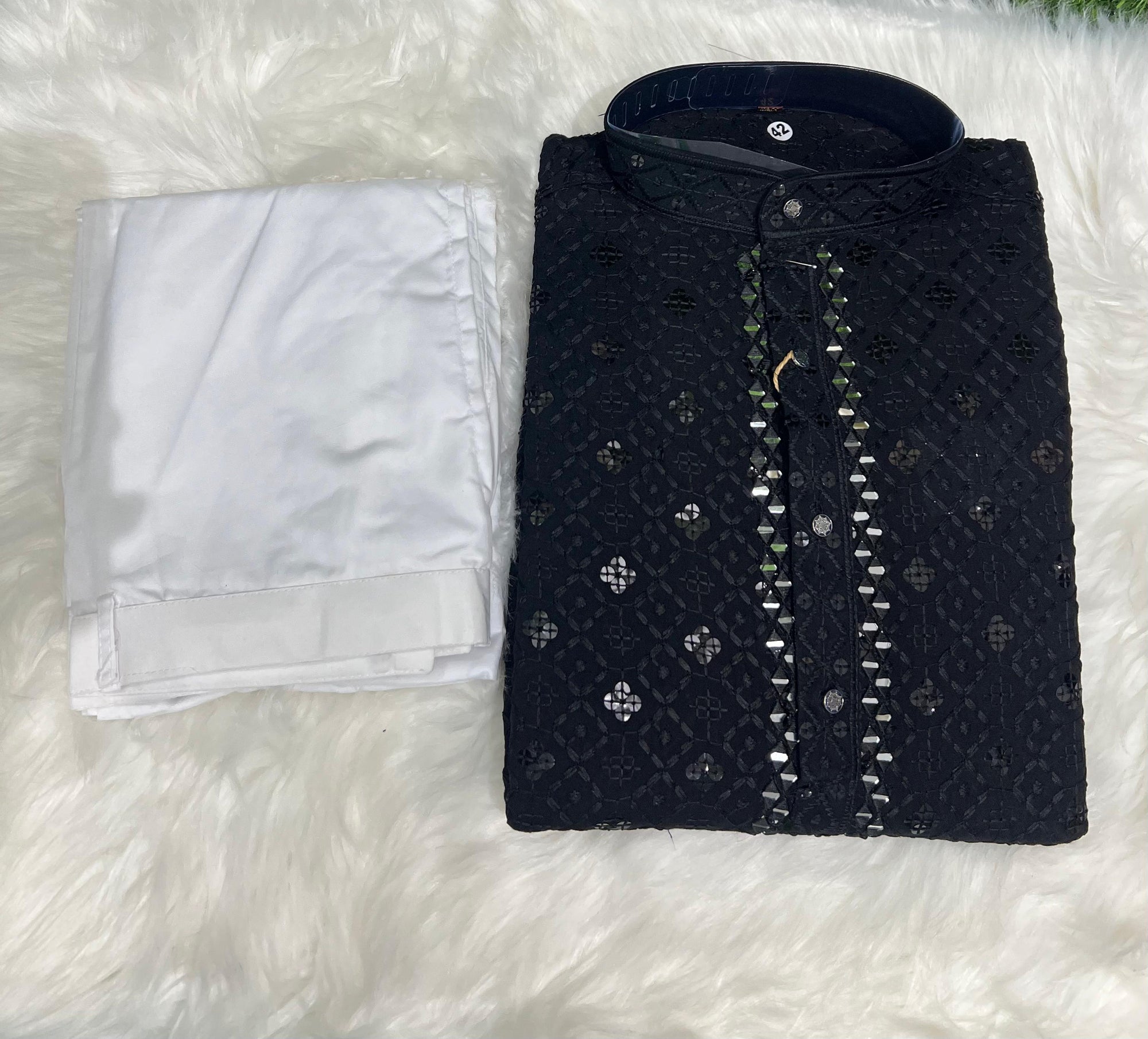 Chikankari Kurta Set with Mirror & Sequin Embellishments