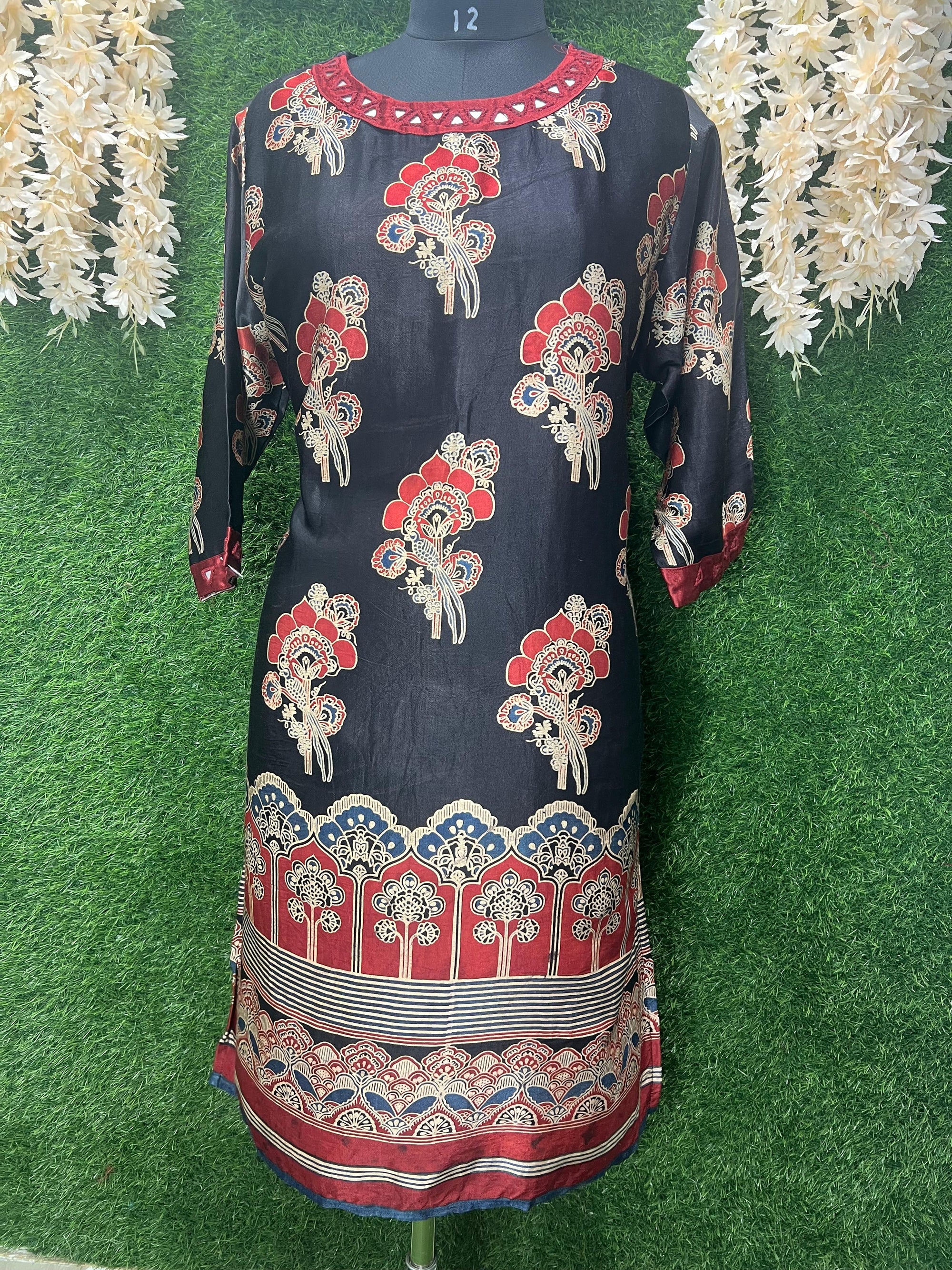 Elegant Mashu Silk Printed Kurti