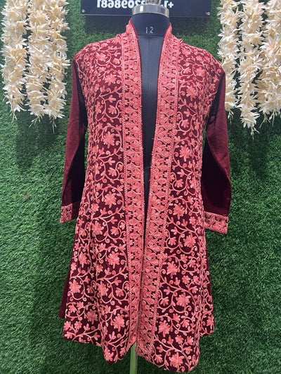Kashmiri Woollen Embroidered Shrug – Handcrafted Winter Elegance