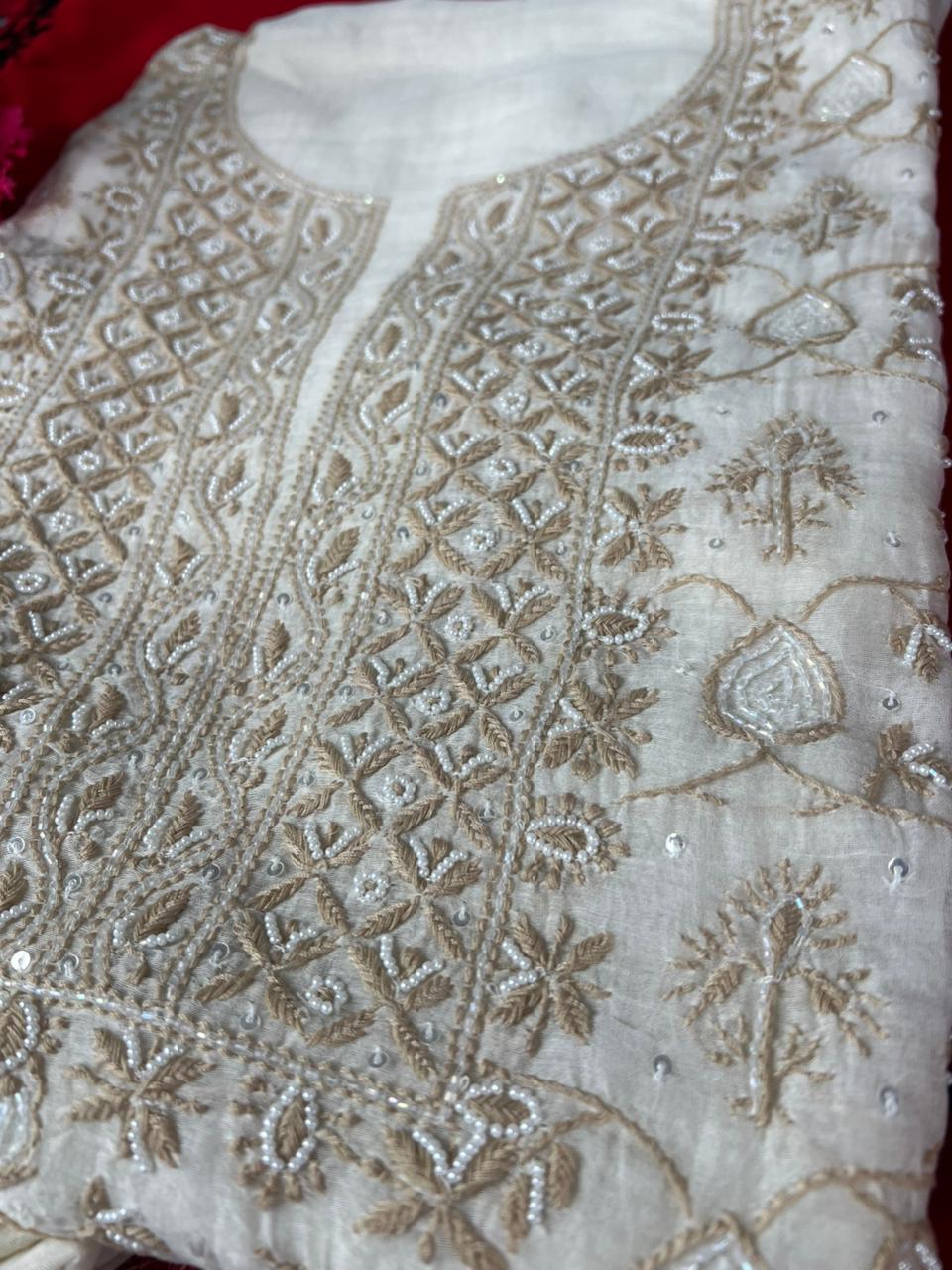 Mul Chanderi 2 Taar Lucknowi Chikankari full jaal Kurta with Dupatta Set