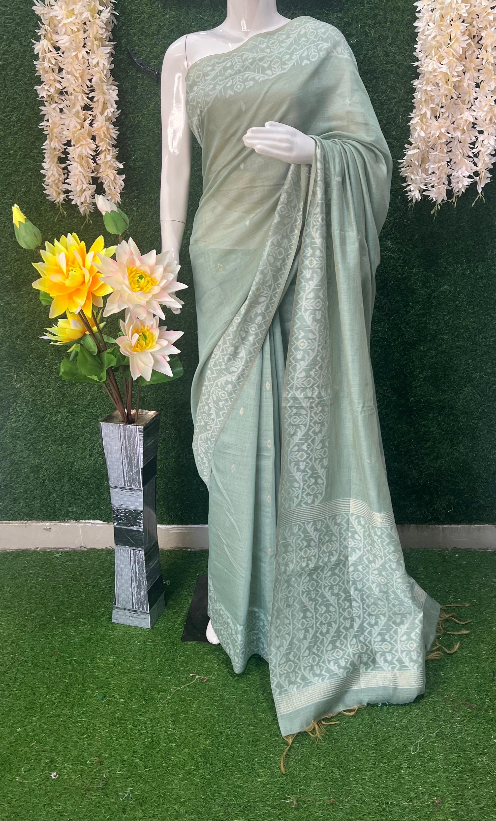 Slub Cotton Saree with  Banarsi Weaving