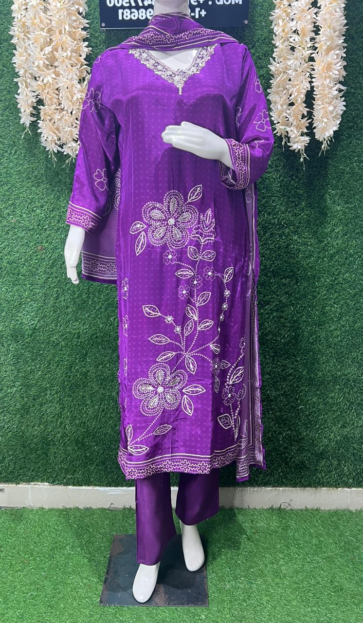 Bandhani Printed Crepe Kurta Set with Hand-Embroidered