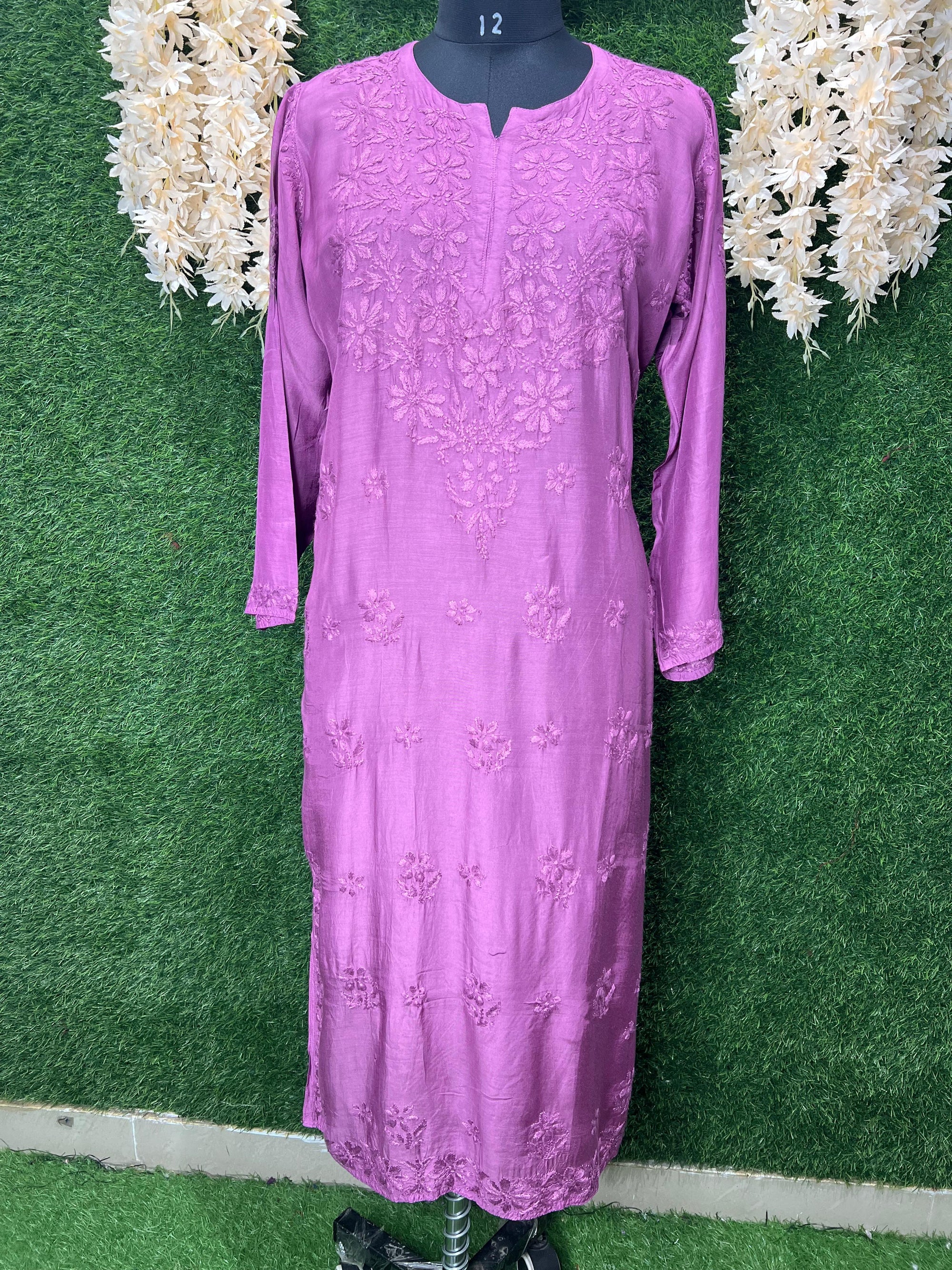 Lucknowi Chikankari Hand-Embroidery Muslin Kurti