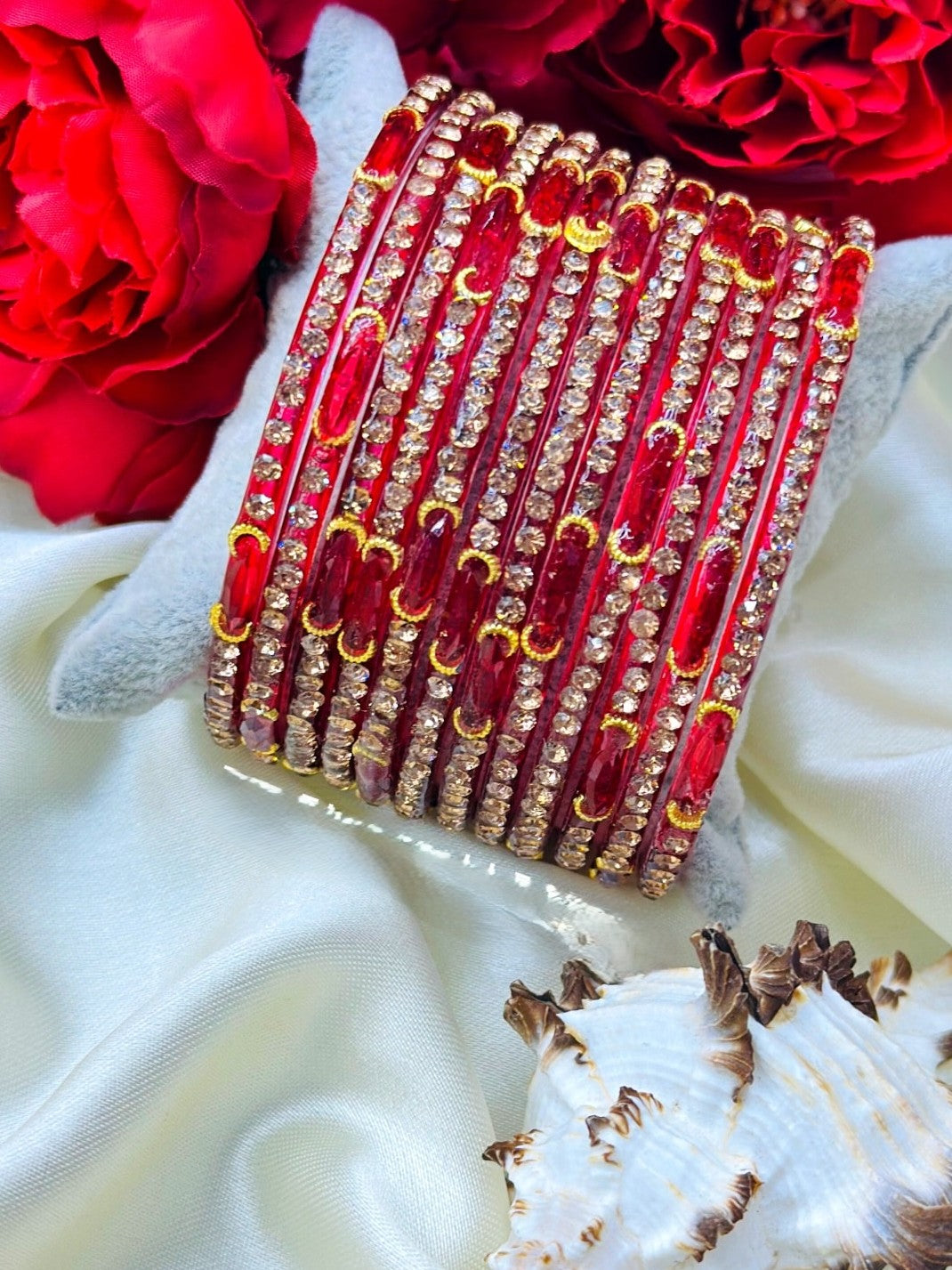 Moon Glass Bangles – Elegant Traditional Beauty ✨