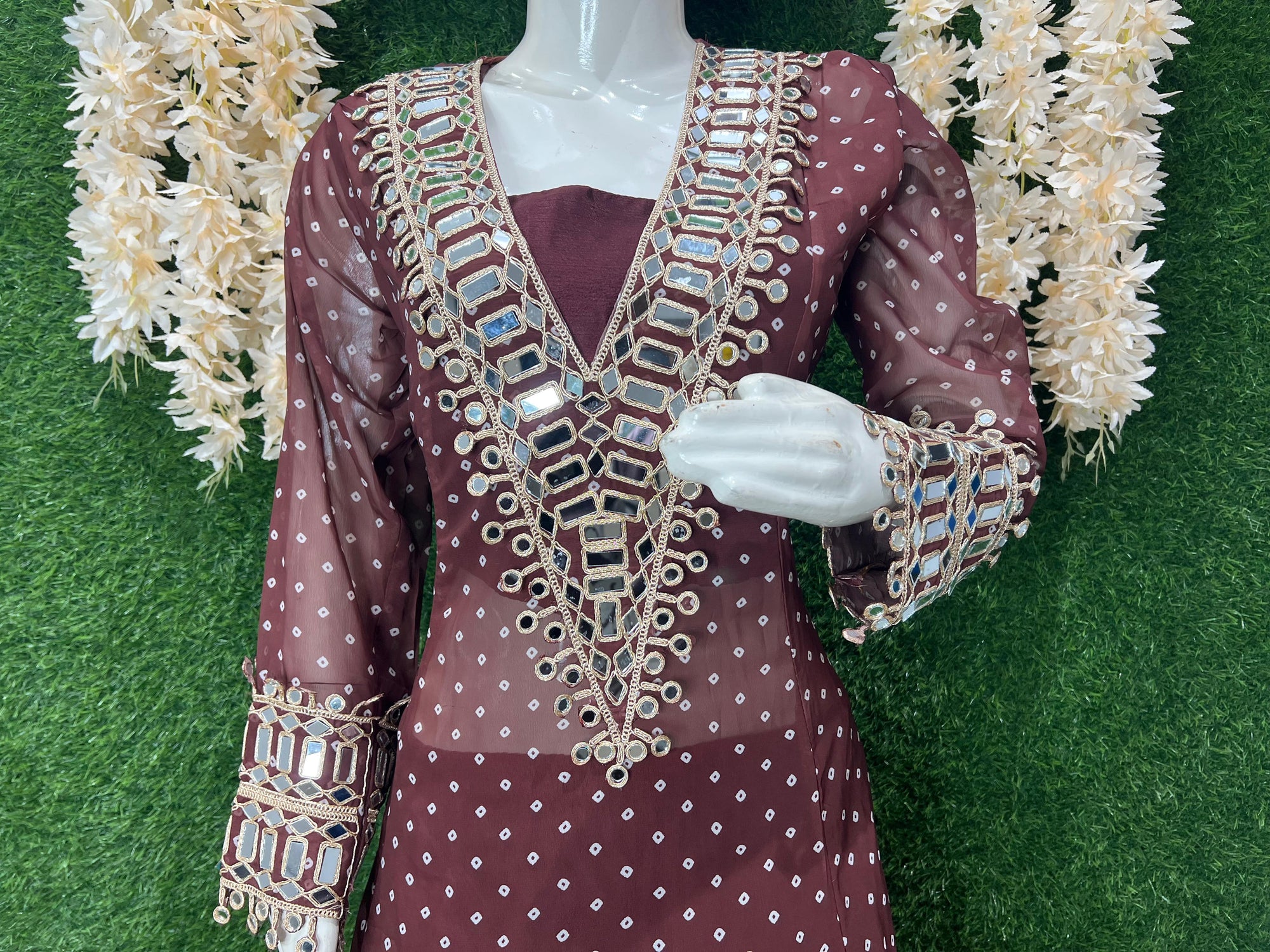 Stylish Georgette Shrug Kurti Set with Pants & Blouse – Real Mirror Work