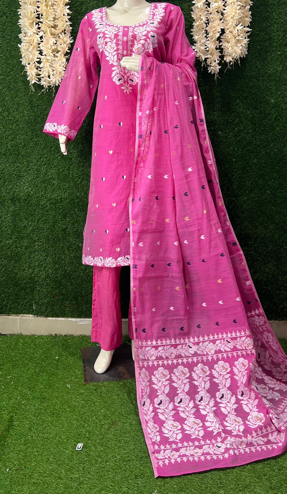 Elegant Jamdani Woven Suit Set with Dupatta